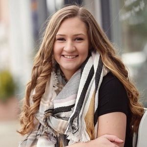 Meet your Posher, Aria